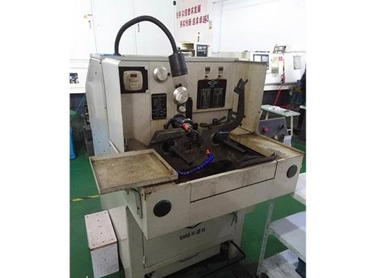 Horizontal grinding machine 1 - Qin Ge Jie Dia-mood-1800